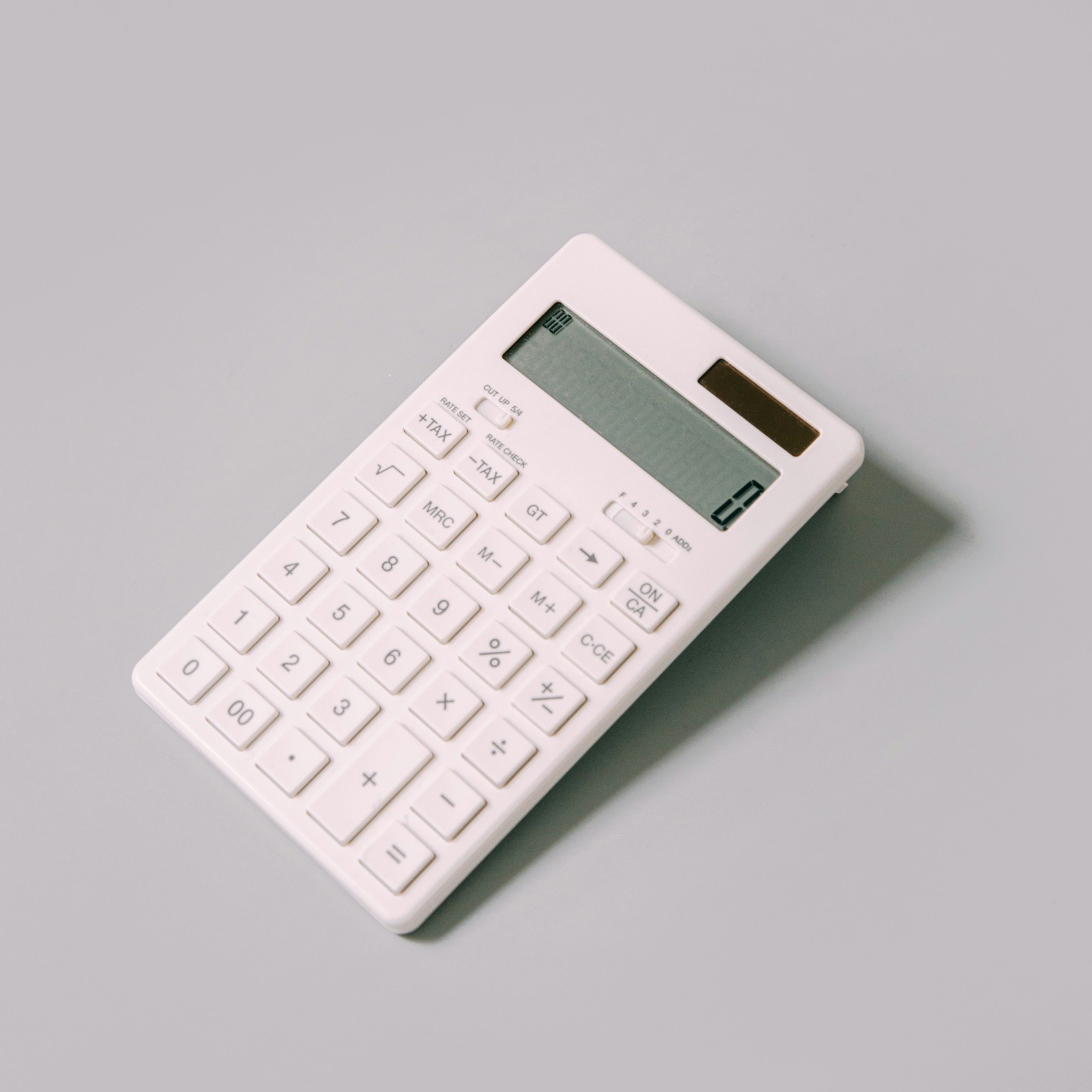 Minimal calculator workspace.